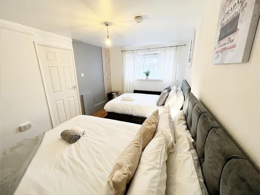 Cosy Croydon Apt Sleeps 5 Extérieur photo